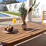 La Orquidea De Сasa de vacaciones