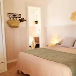 La Orquidea De Сasa de vacaciones *